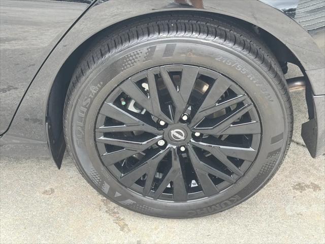 2026 Nissan Altima SV FWD