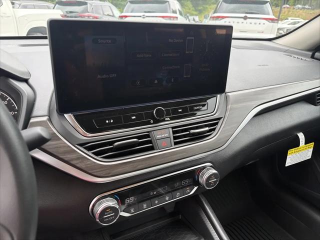 2026 Nissan Altima SV FWD