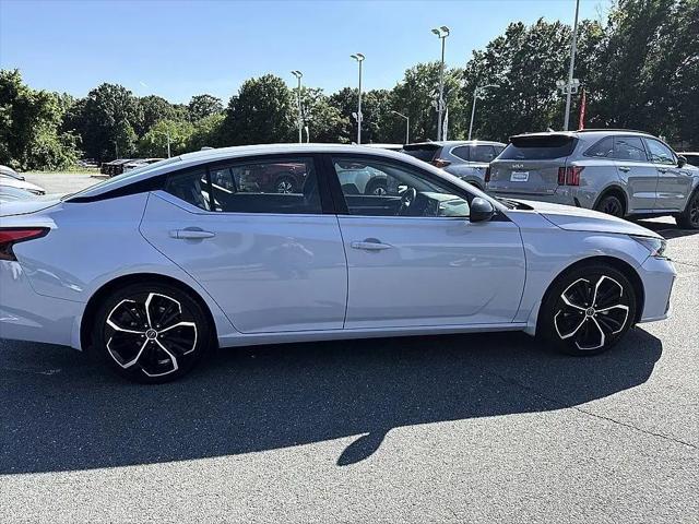 2024 Nissan Altima SR FWD