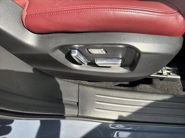 2023 Mazda CX-9 Carbon Edition