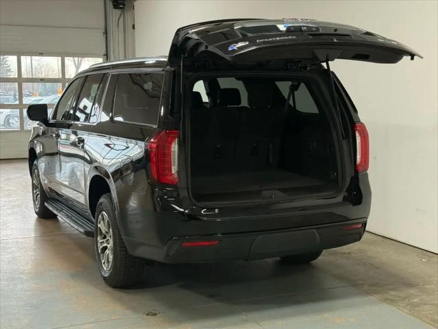 2024 GMC Yukon XL SLE