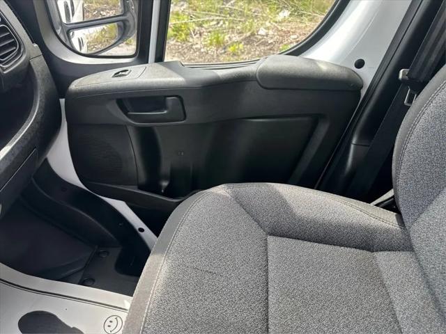 2023 Ram ProMaster 2500 Cargo Van Low Roof 136" WB