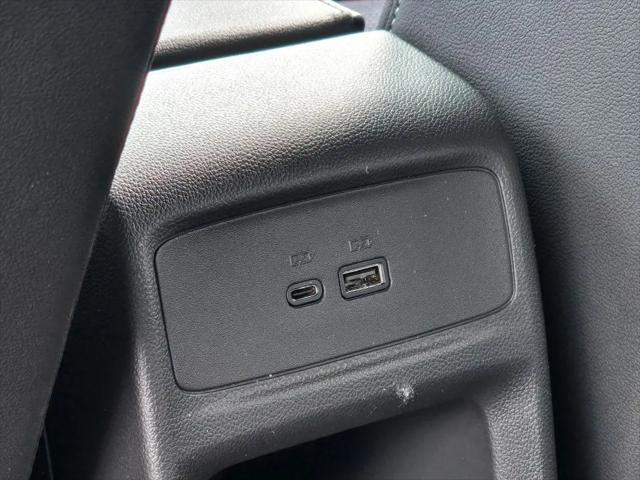 2026 Buick NV Preferred FWD