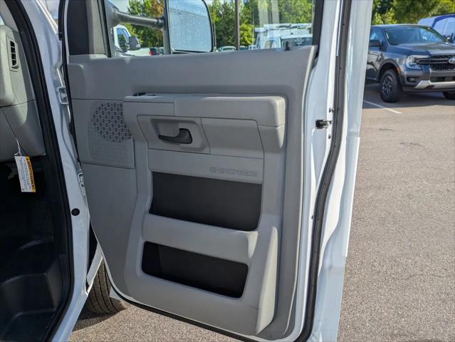 2027 Ford E-Series Cutaway E-Series Cutaway