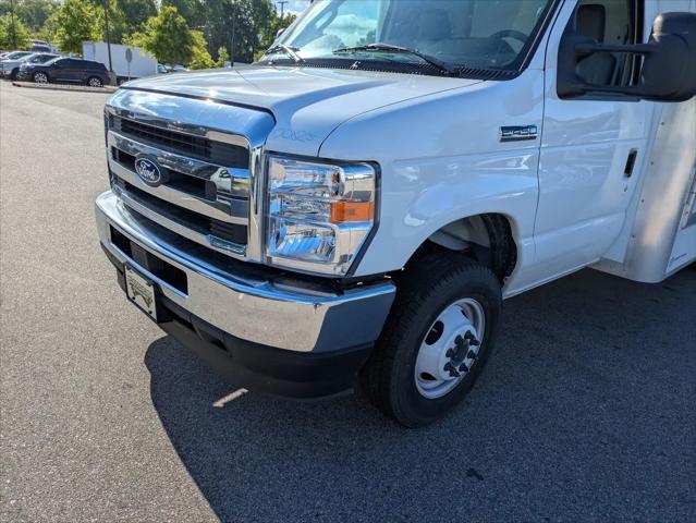 2027 Ford E-Series Cutaway E-Series Cutaway