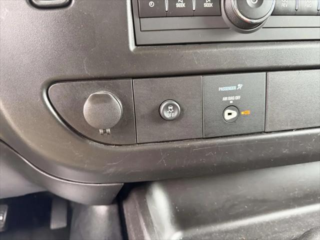 2024 GMC Savana Cargo RWD 2500 Regular Wheelbase Work Van