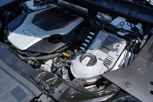 2018 Audi SQ5 3.0T Premium Plus