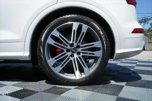 2018 Audi SQ5 3.0T Premium Plus
