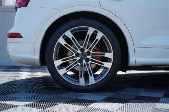 2018 Audi SQ5 3.0T Premium Plus