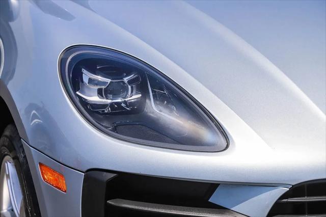 2020 Porsche Macan Macan