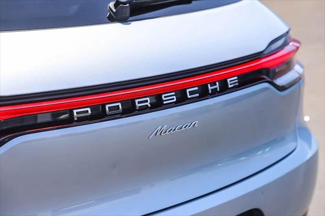 2020 Porsche Macan Macan
