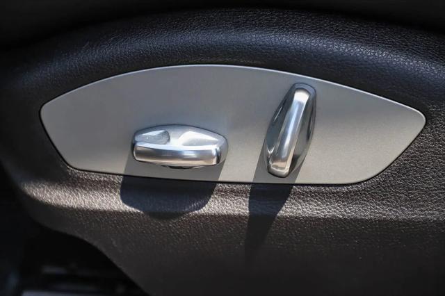 2020 Porsche Macan Macan