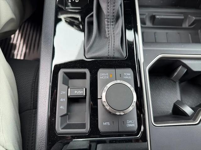 2026 Toyota Tundra SR5 CrewMax 5.5' Bed