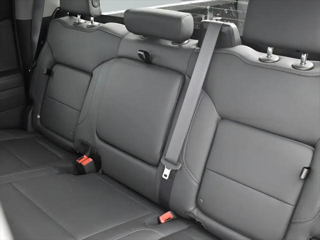 2024 GMC Sierra 1500 4WD Crew Cab Short Box SLT