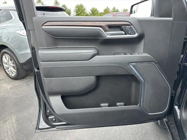 2024 GMC Sierra 1500 4WD Crew Cab Short Box SLT