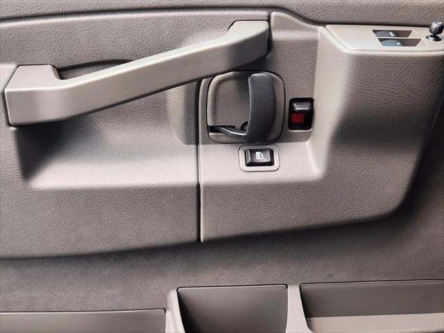 2026 Chevrolet Express Passenger 3500 Extended Wheelbase, LS, RWD