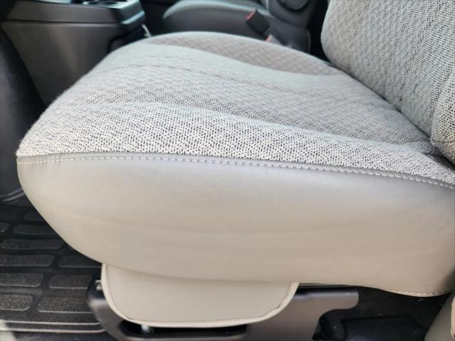 2026 Chevrolet Express Passenger 3500 Extended Wheelbase, LS, RWD