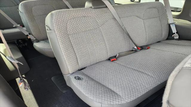2026 Chevrolet Express Passenger 3500 Extended Wheelbase, LS, RWD