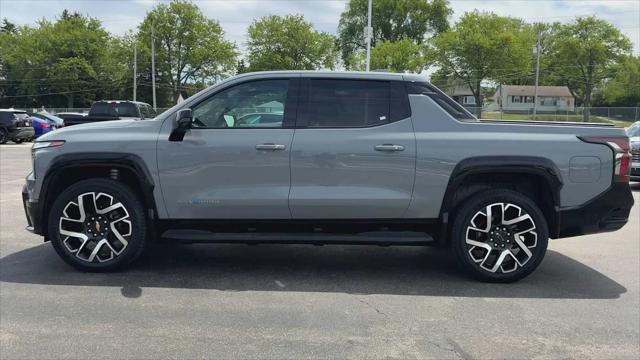 2025 Chevrolet Silverado EV RST