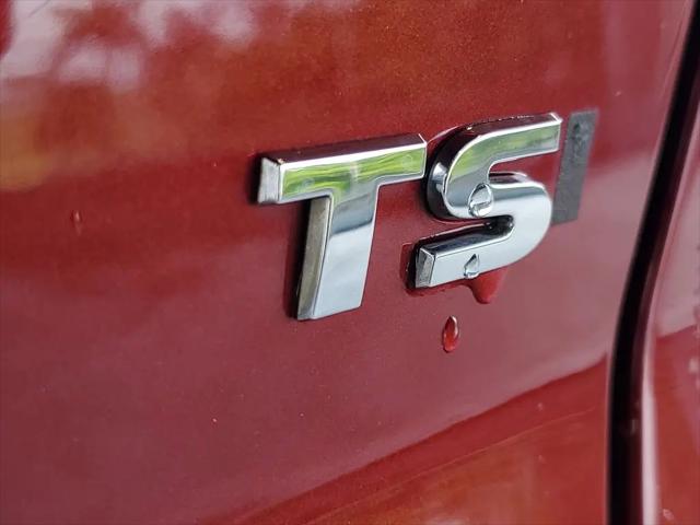 2016 Volkswagen Passat 1.8T SE
