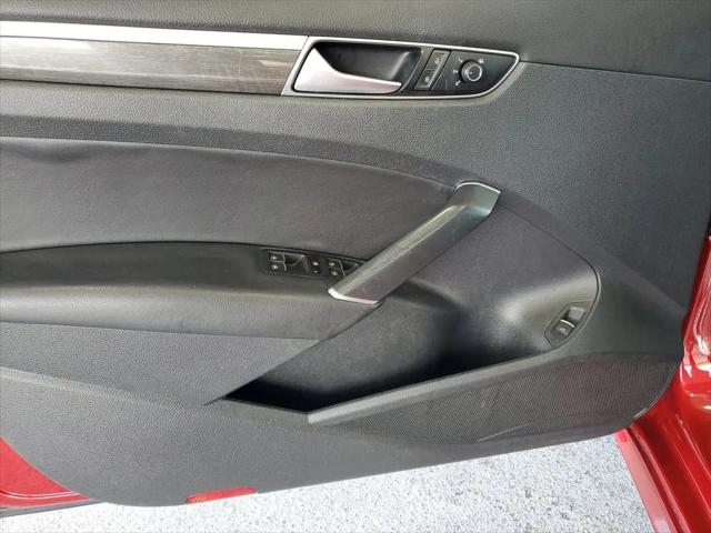 2016 Volkswagen Passat 1.8T SE