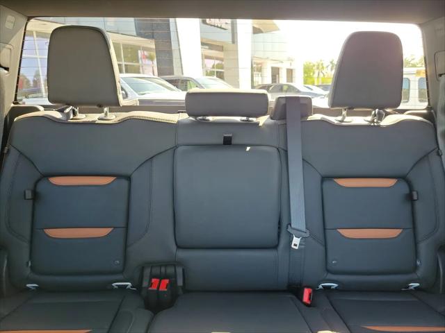 2026 GMC Sierra 2500HD Crew Cab, Standard Bed, AT4, 4WD