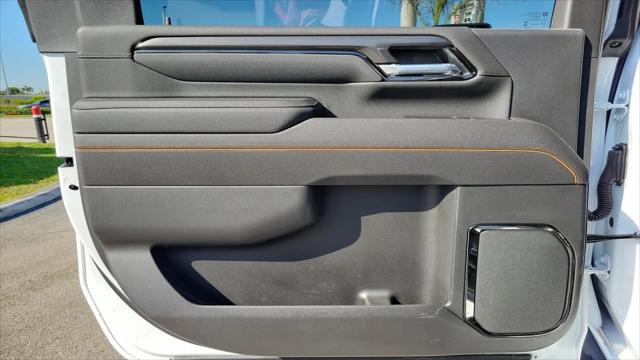 2026 GMC Sierra 2500HD Crew Cab, Standard Bed, AT4, 4WD