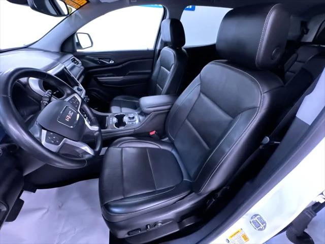 2023 GMC Acadia FWD SLT