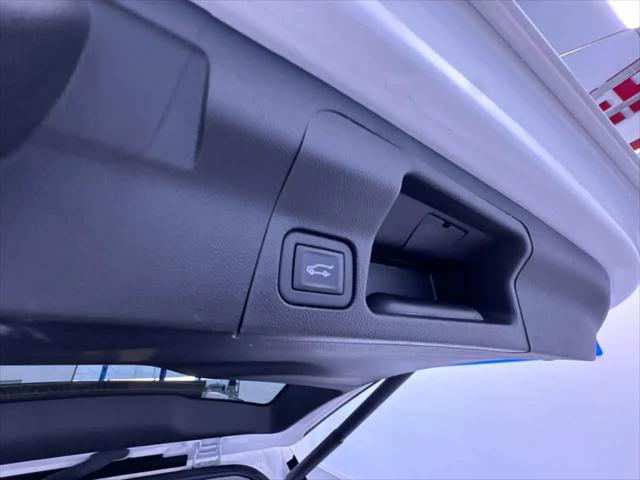 2023 GMC Acadia FWD SLT