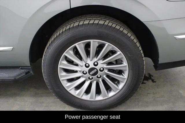 2019 Lincoln Navigator Standard