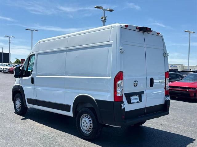 2024 Ram ProMaster 2500 Cargo Van Tradesman High Roof 136" WB w/Pass Seat