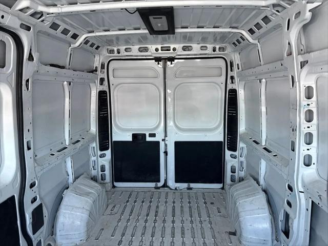 2024 Ram ProMaster 2500 Cargo Van Tradesman High Roof 136" WB w/Pass Seat
