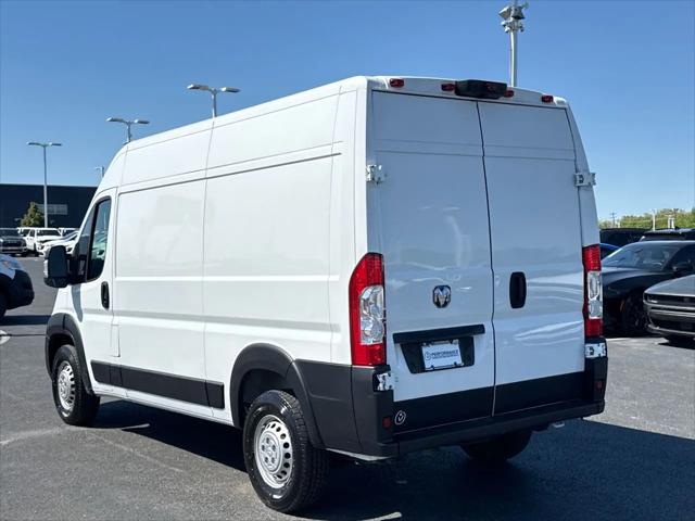 2024 Ram ProMaster 2500 Cargo Van Tradesman High Roof 136" WB w/Pass Seat