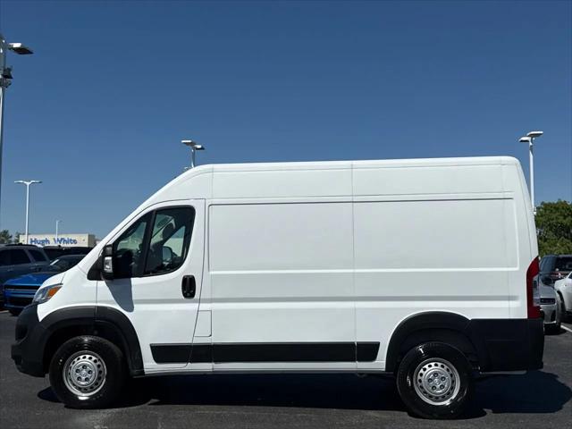 2024 Ram ProMaster 2500 Cargo Van Tradesman High Roof 136" WB w/Pass Seat
