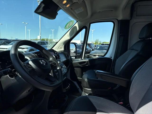 2024 Ram ProMaster 2500 Cargo Van Tradesman High Roof 136" WB w/Pass Seat
