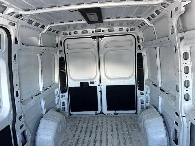 2024 Ram ProMaster 2500 Cargo Van Tradesman High Roof 136" WB w/Pass Seat