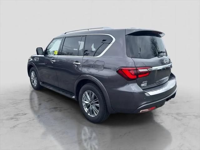 2022 INFINITI QX80 LUXE AWD