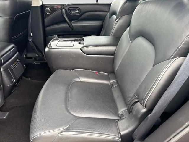 2022 INFINITI QX80 LUXE AWD
