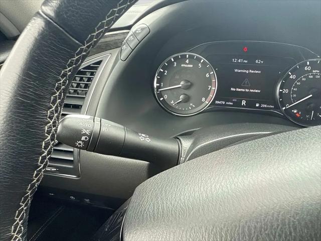 2022 INFINITI QX80 LUXE AWD