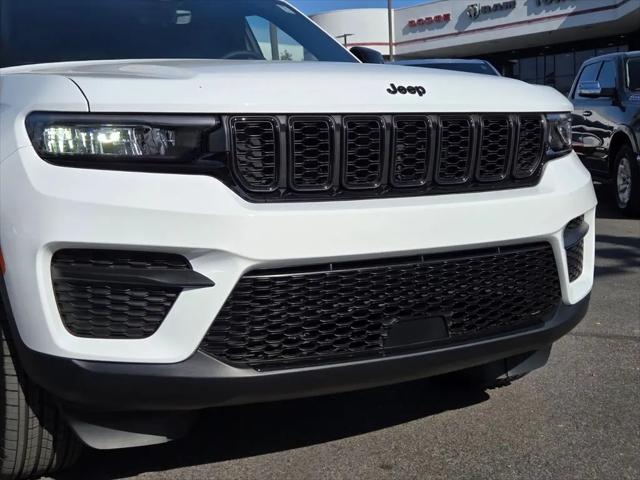 2025 Jeep Grand Cherokee Altitude X 4x2