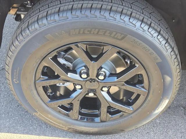 2025 Jeep Grand Cherokee Altitude X 4x2