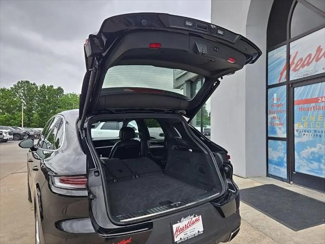 2024 Porsche Cayenne Cayenne