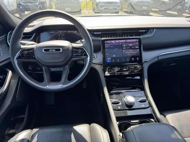 2023 Jeep Grand Cherokee L Overland 4x4