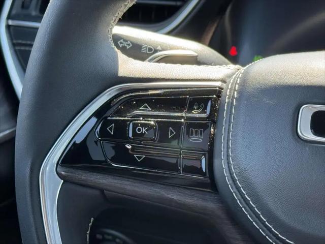 2023 Jeep Grand Cherokee L Overland 4x4
