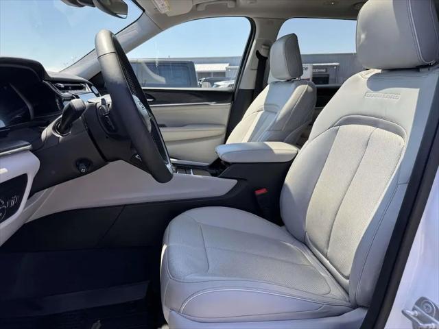 2023 Jeep Grand Cherokee L Overland 4x4