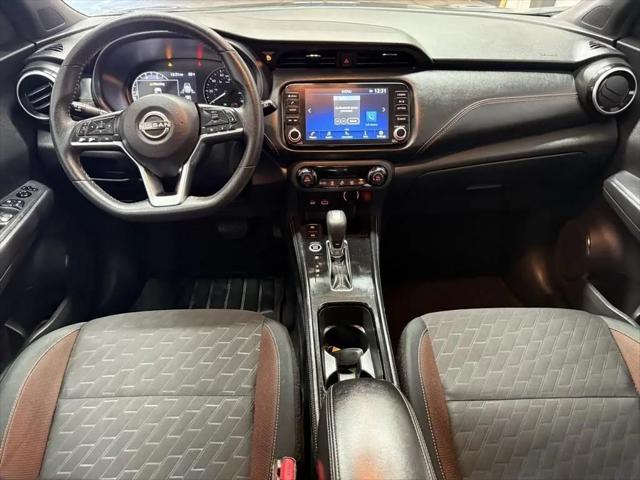 2024 Nissan Kicks SR Xtronic CVT