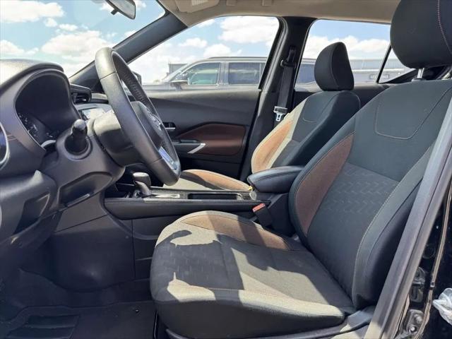 2024 Nissan Kicks SR Xtronic CVT