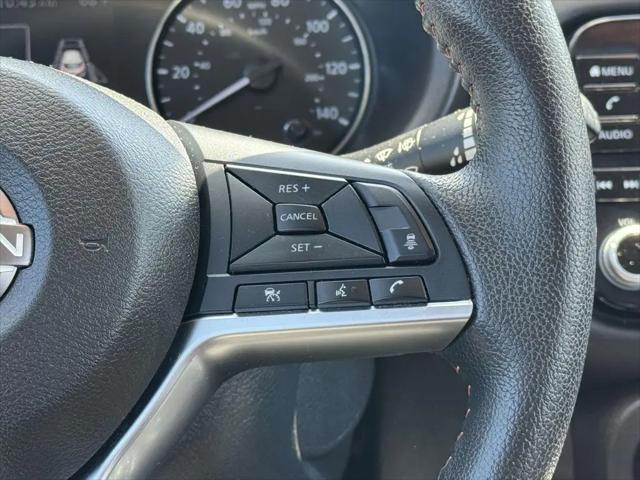 2024 Nissan Kicks SR Xtronic CVT