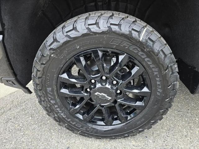 2026 Chevrolet Silverado 2500HD Crew Cab, Standard Bed, High Country, 4WD