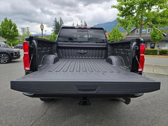 2026 Chevrolet Silverado 2500HD Crew Cab, Standard Bed, High Country, 4WD